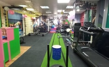 Workout world fitness center, Adults and Kids fitness classss