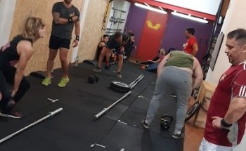 Atenea Keep Rowing