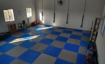 EN MOVIMIENTO GIMNASIO