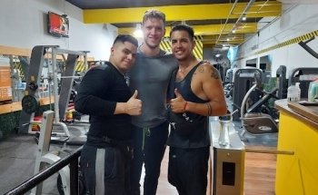 Mr. GARAGE GYM