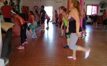 Mania Fitnes Gym