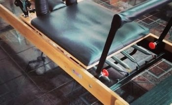 Pilates con Cinthya