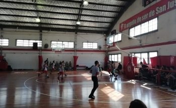 Centro Deportivo Huracan De San Justo