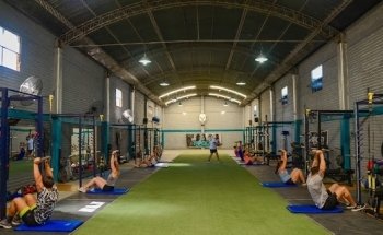 Apolo Gym Hard Training