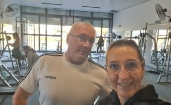 gold's gym sta fe