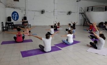 VERSUS FITNESS DANCE