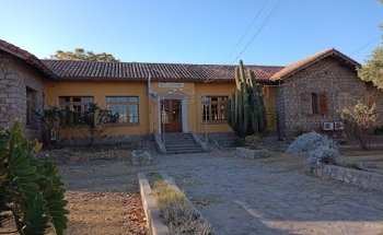 Hotel De Turismo.(Lucia Yampa)