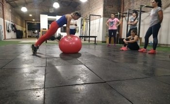 Be Centro de Entrenamiento (Crossfit y Funcional)