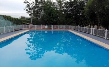 Piscina altos del Paraná