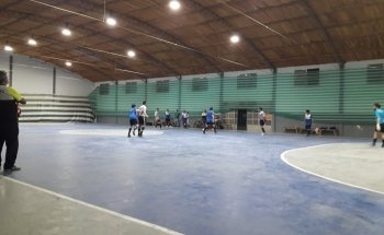 Centro Empleados de Comercio Camping - Campo de Deportes