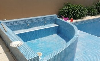 Ocean Blue Piscinas