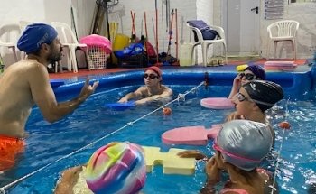 Pato Escuela De Natacion