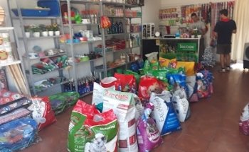 C y H limpieza y alimento balanceado
