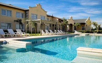 Howard Johnson Trenque Lauquen