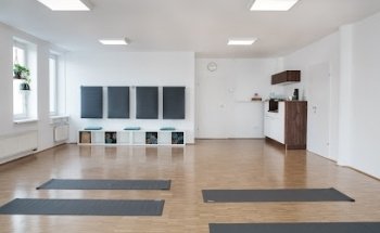 Yogamoments