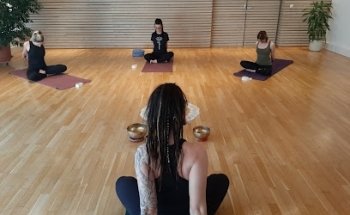 In the flow Yoga