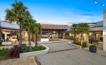 Sovereign Place Town Centre (Sovereign Hills)