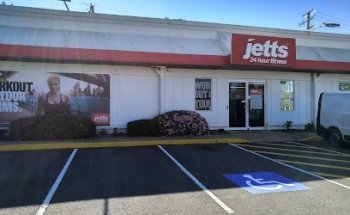 Jetts 24 hour fitness Kenmore