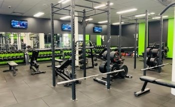 Pure Fitness Glenmore Park