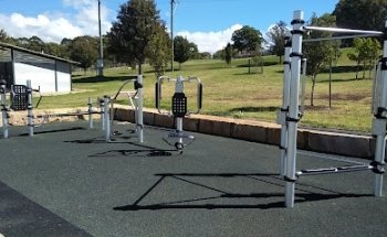 Black Gully Reserve outdoor gym