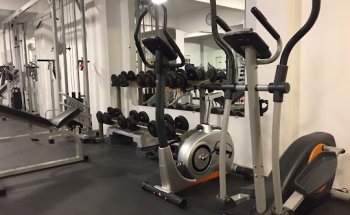 PERSONAL FITNESS STUDIO