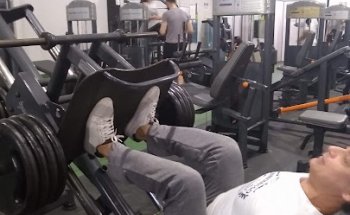 Academia Corpo Ideal