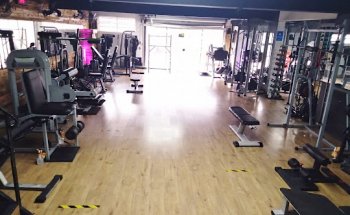 Academia Corpo e Mente Fitness Center