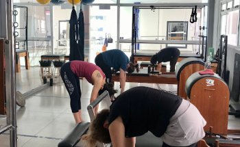 STUDIO POLLY PILATES