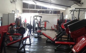 Academia Adonay