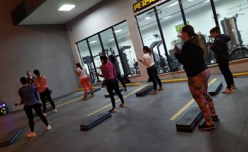 EXTREME PERSONAL FITNESS