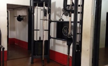 Academia Performance Fitnes