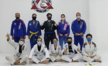 Entheoss Escola de Artes Marciais - Jiu-Jitsu, Taekwondo, Muay Thai, Boxe