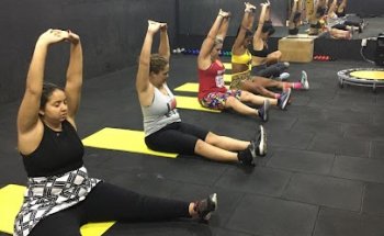 Academia Connect Fitness RJ