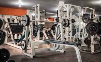 ACADEMIA IRON TEC FITNESS