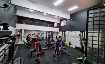 ACADEMIA MED FIT