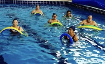 Acqua Fit Escola de Natação
