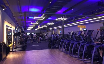 Academia Smart Fit - Divinópolis