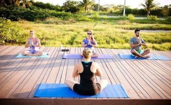 Estúdio de Yoga - Manô Araújo