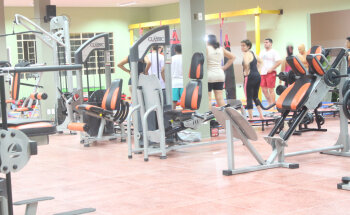 Academia Top Spin Fit