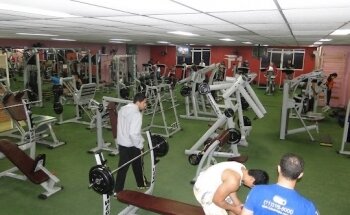Academia Fitness One