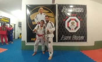 Academia Leão Dourado - Caldas Novas/GO