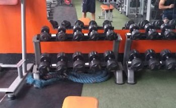 Academia Power Pump Fitness