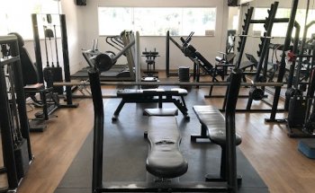 Fernandinho Academia