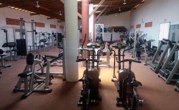 Academia AdiCri Fitness