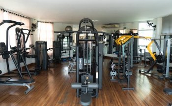 Academia Azzuly Corpo em Ação