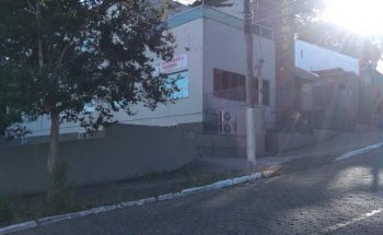 RE9 Academia