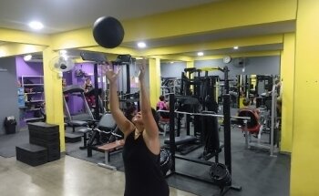 Studio Fitness of the Stars