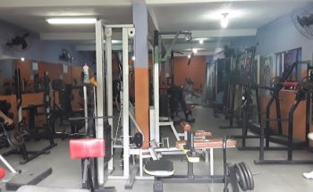 Academia Familia Martelo Predador