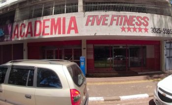 Academia Five Fitness