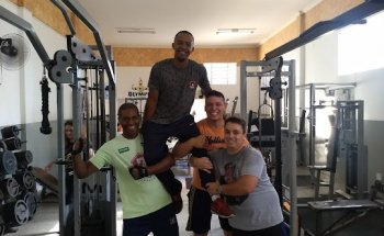 Academia Mr. Olympia
